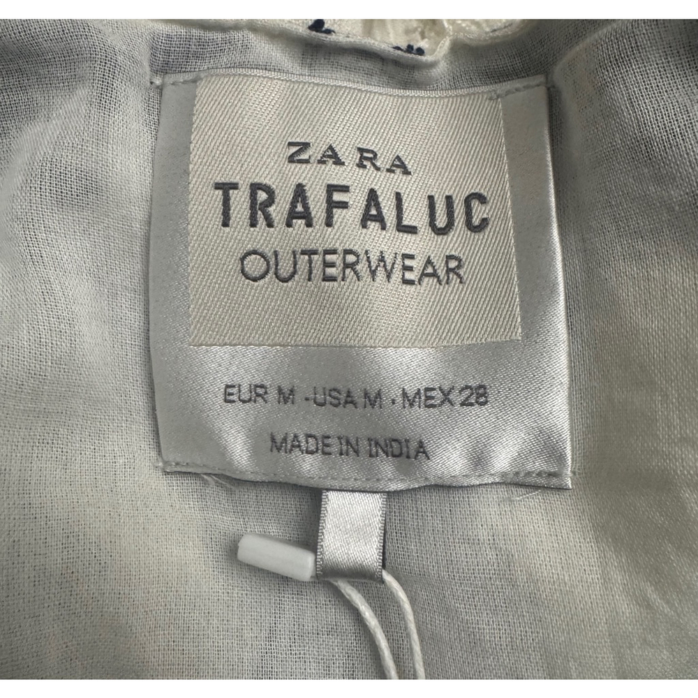 NEW Zara Trafaluc Embroidered Smocked Cardigan Size Medium White and Blue Flawed - Picture 15 of 16